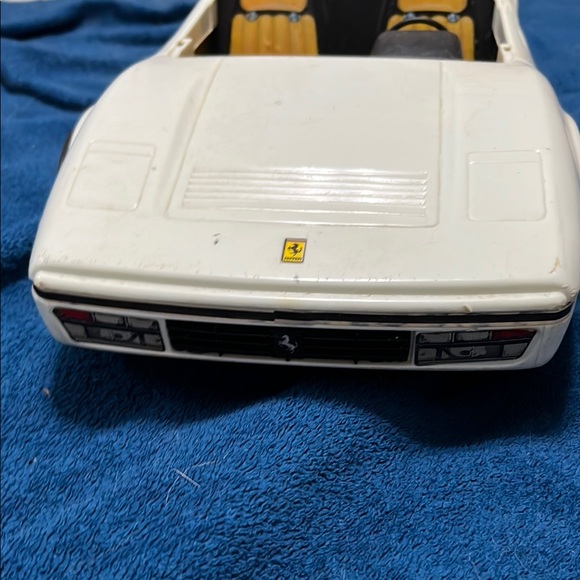 Vintage 1986 Mattel Barbie Ferrari - Picture 4 of 6